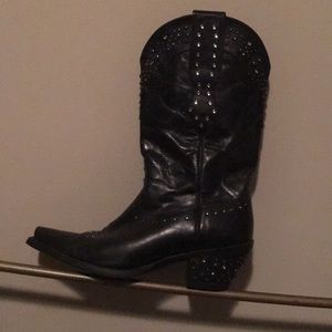 Ariat Studded Boots in great condition!